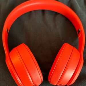 Red Beats Solo 3 Wireless